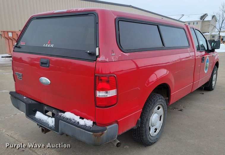 image for item LV9332 2007 Ford F150 XL  pickup truck