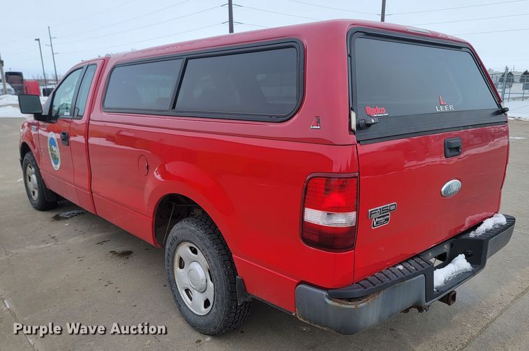 image for item LV9332 2007 Ford F150 XL  pickup truck