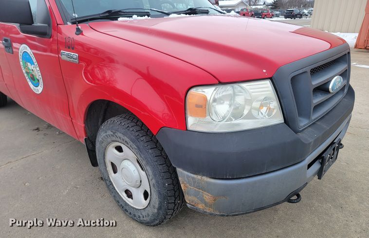 image for item LV9332 2007 Ford F150 XL  pickup truck