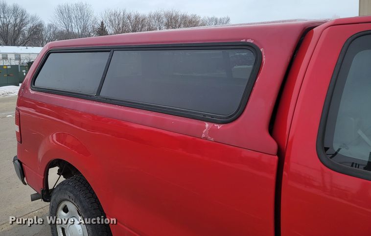 image for item LV9332 2007 Ford F150 XL  pickup truck