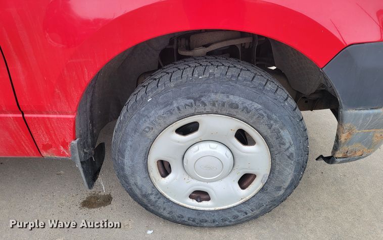 image for item LV9332 2007 Ford F150 XL  pickup truck