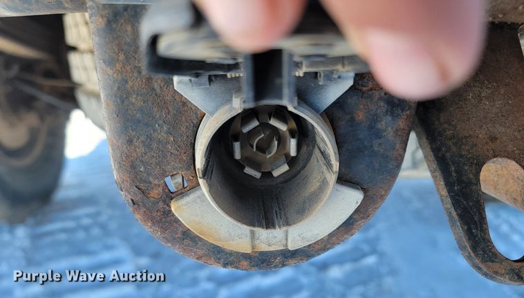 image for item LV9333 2005  Chevrolet Silverado 2500  Ext. Cab pickup truck