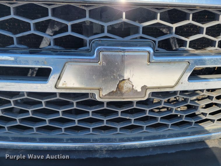 image for item LV9333 2005  Chevrolet Silverado 2500  Ext. Cab pickup truck