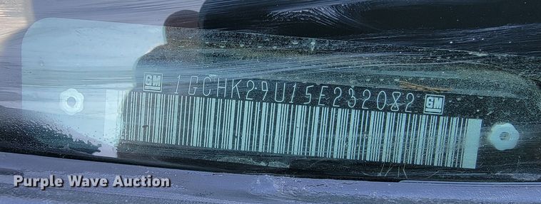 image for item LV9333 2005  Chevrolet Silverado 2500  Ext. Cab pickup truck