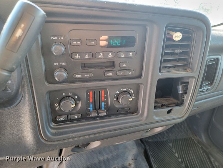 image for item LV9334 2006 Chevrolet Silverado 1500  Ext. Cab pickup truck