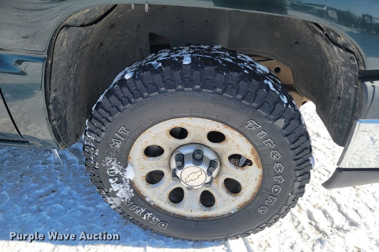 image for item LV9334 2006 Chevrolet Silverado 1500  Ext. Cab pickup truck