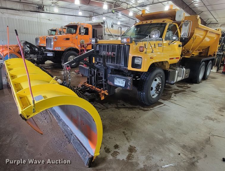 image for item LV9353 2001 GMC C8500  dump truck