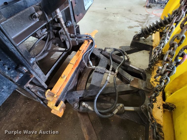 image for item LV9353 2001 GMC C8500  dump truck