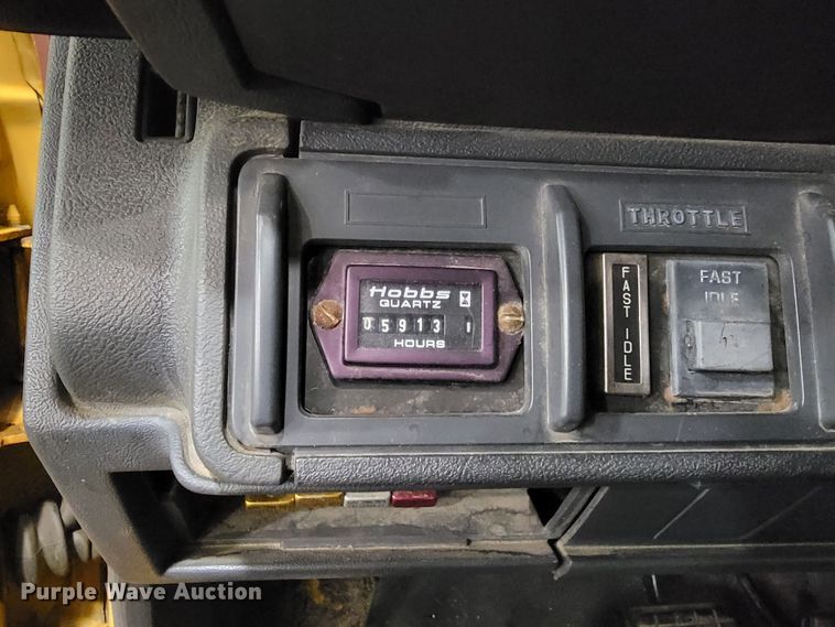 image for item LV9353 2001 GMC C8500  dump truck