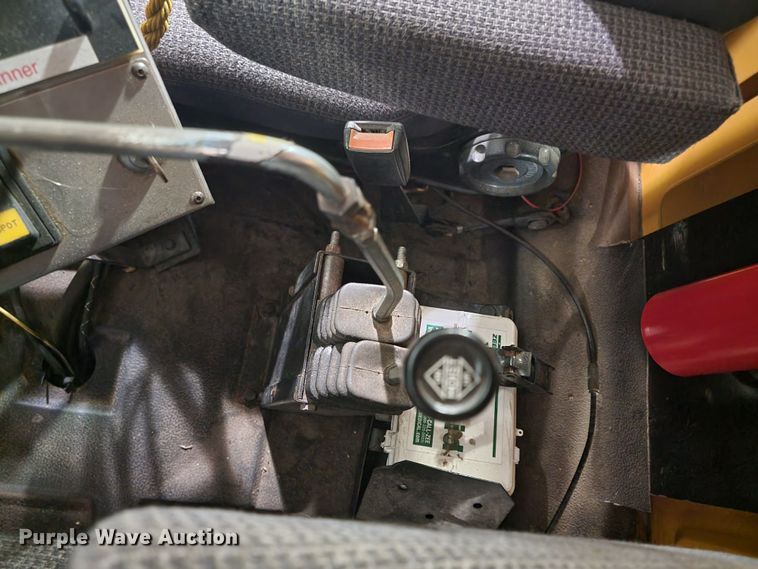 image for item LV9353 2001 GMC C8500  dump truck