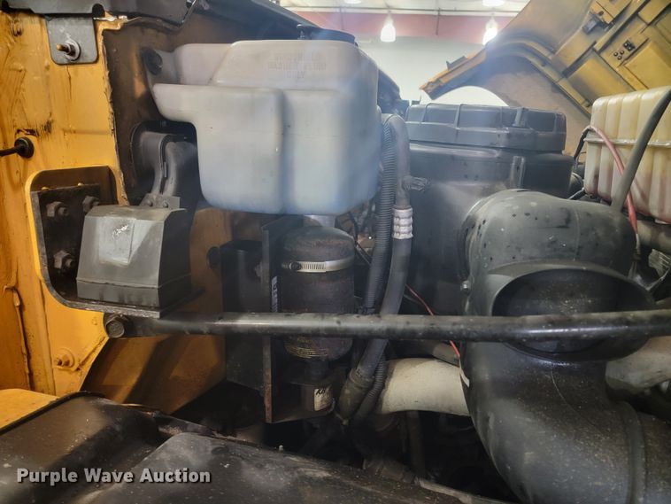 image for item LV9353 2001 GMC C8500  dump truck