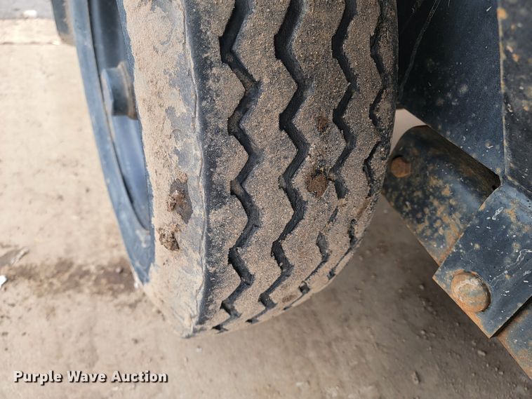 image for item LV9354 2005 Raytech Mini Combo  infrared asphalt heater trailer