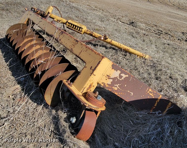 image for item LV9356 The Retriever 07  shoulder conditioner