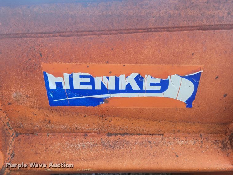 image for item LV9359 Heinke 9'W snow plow