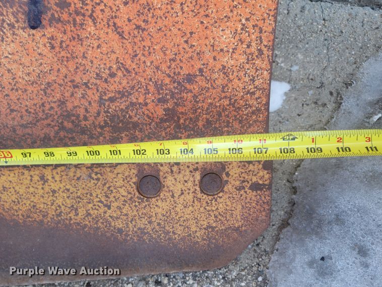 image for item LV9359 Heinke 9'W snow plow