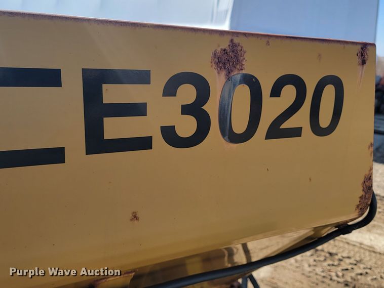 image for item LV9363 Hi-way E3020  spreader