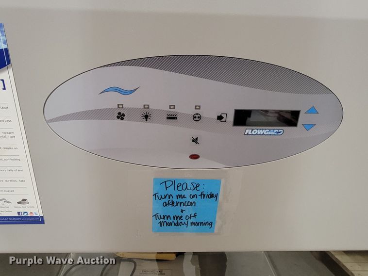 image for item LV9369 Nuarie  biosafety cabinet