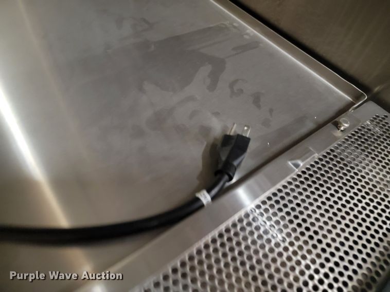 image for item LV9369 Nuarie  biosafety cabinet