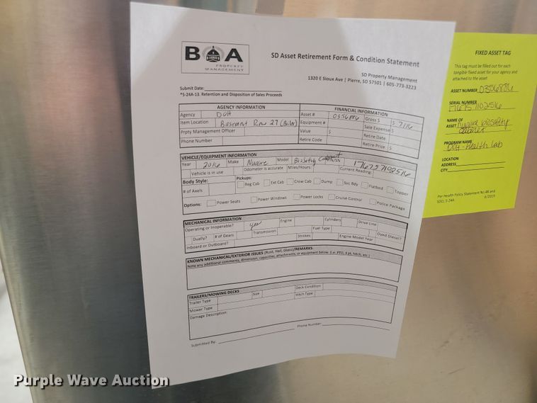 image for item LV9369 Nuarie  biosafety cabinet