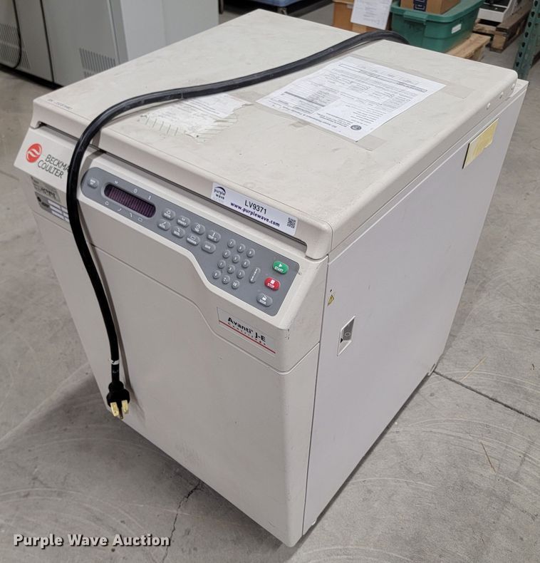 image for item LV9371 Beckman Coulter Avanti J-E  centrifuge