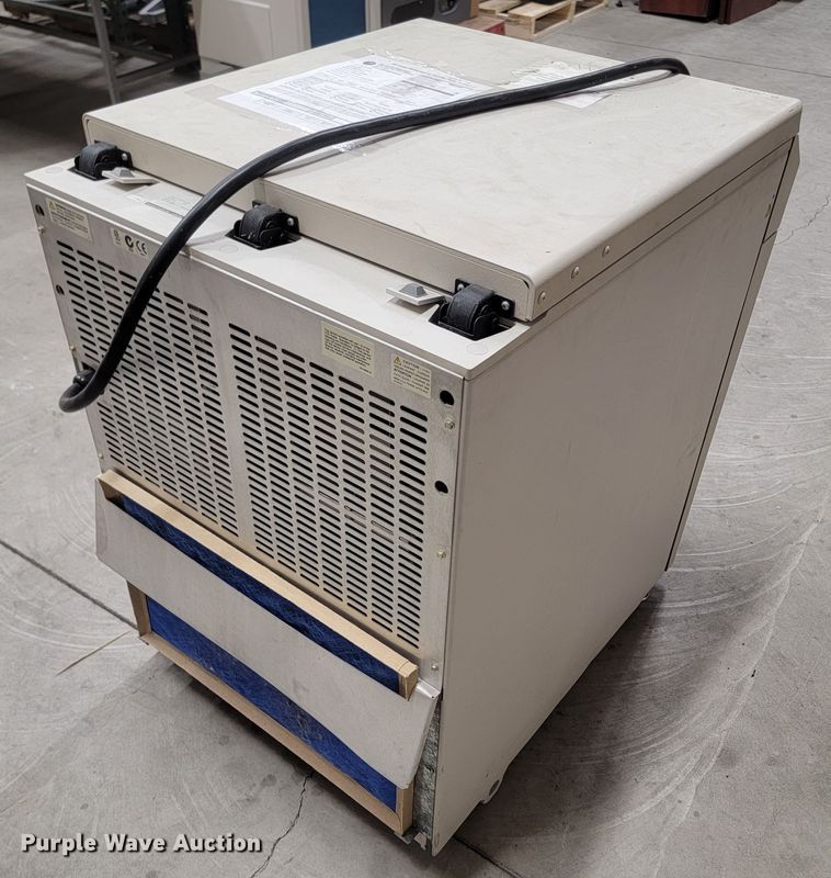 image for item LV9371 Beckman Coulter Avanti J-E  centrifuge