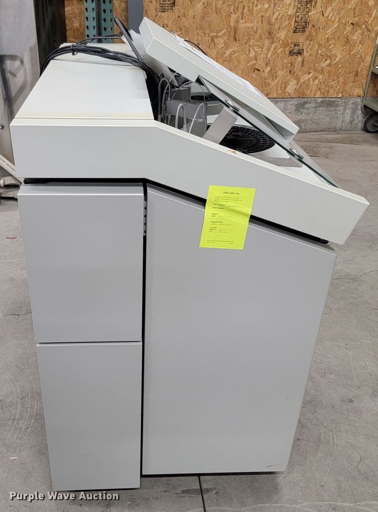 image for item LV9372 Siemens V-twin Analyzer XL Series  drug testing system