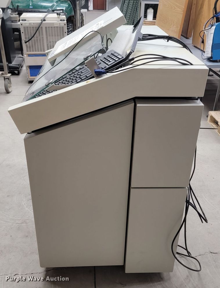 image for item LV9372 Siemens V-twin Analyzer XL Series  drug testing system