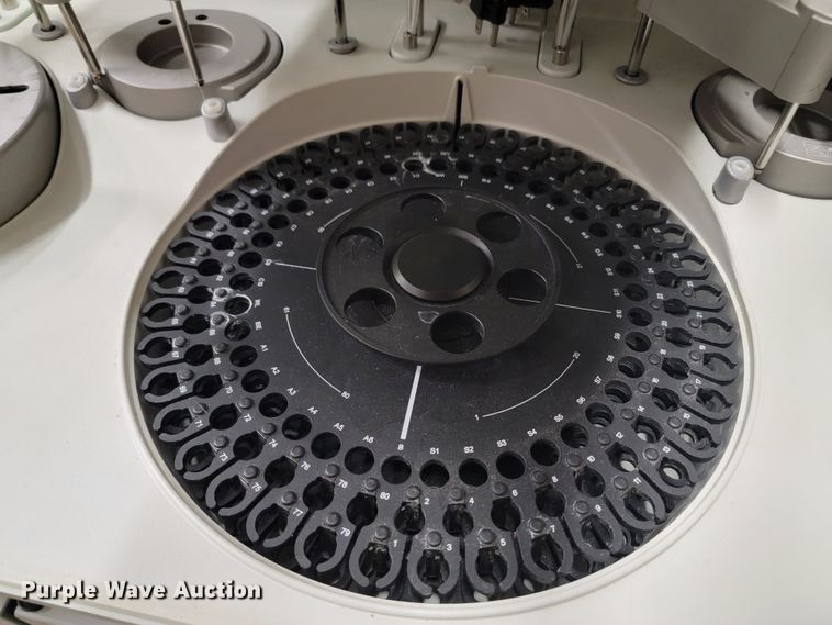 image for item LV9372 Siemens V-twin Analyzer XL Series  drug testing system