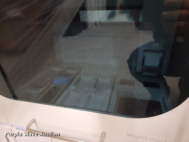 image for item LV9375 Roche MagNA LC 2.0  DNA isolation kit