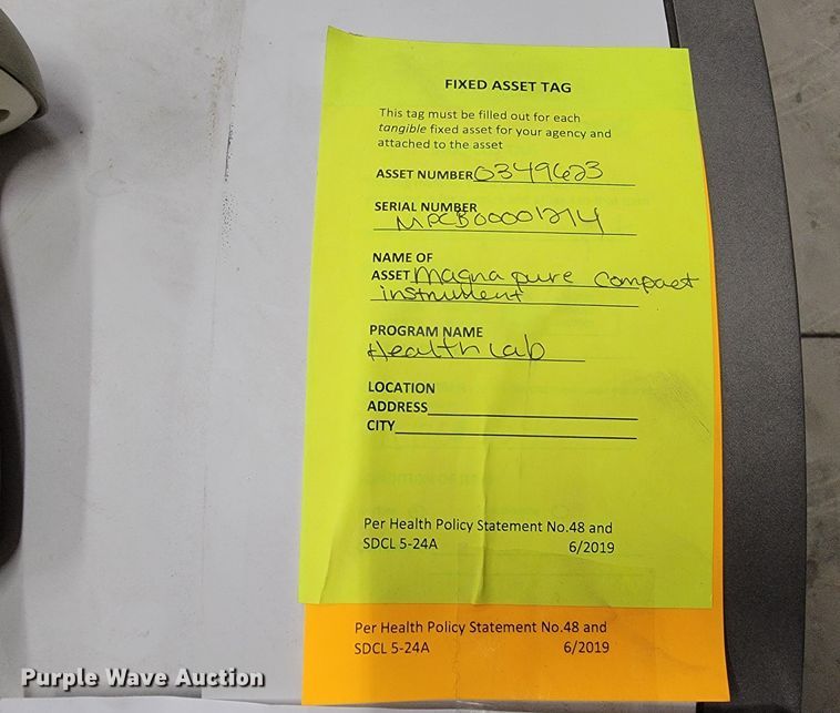 image for item LV9377 Roche Magna Pure Compact  nucleic acid purifier