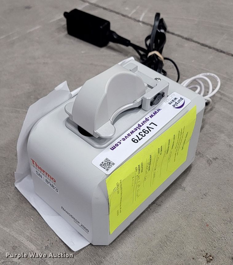 image for item LV9379 Thermo Scientific Nanodrop 2000  spectrophotometer
