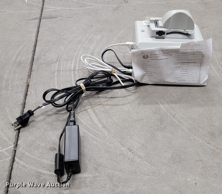 image for item LV9379 Thermo Scientific Nanodrop 2000  spectrophotometer