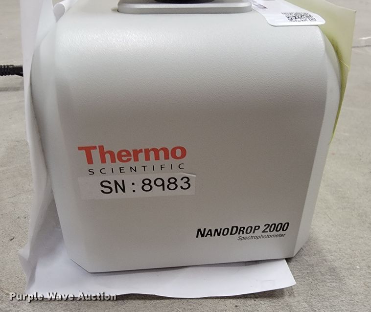 image for item LV9379 Thermo Scientific Nanodrop 2000  spectrophotometer