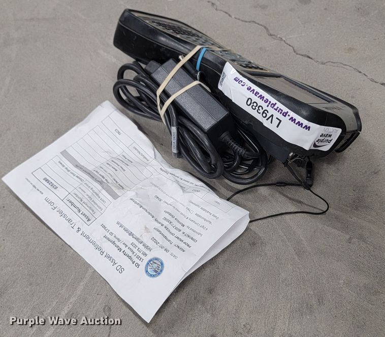 image for item LV9380 Trimble TSC3  data collector