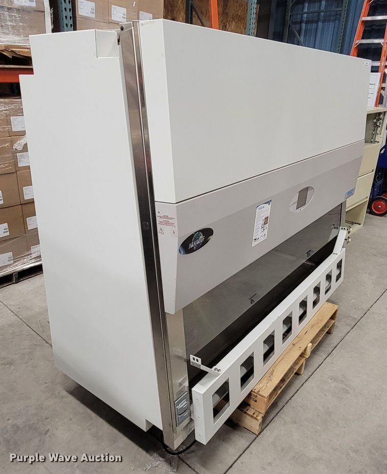 image for item LV9383 Nuaire NU-565-600  biological safety cabinet