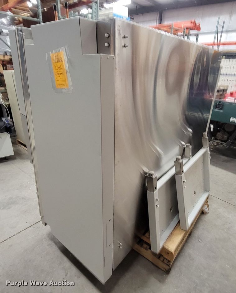 image for item LV9383 Nuaire NU-565-600  biological safety cabinet