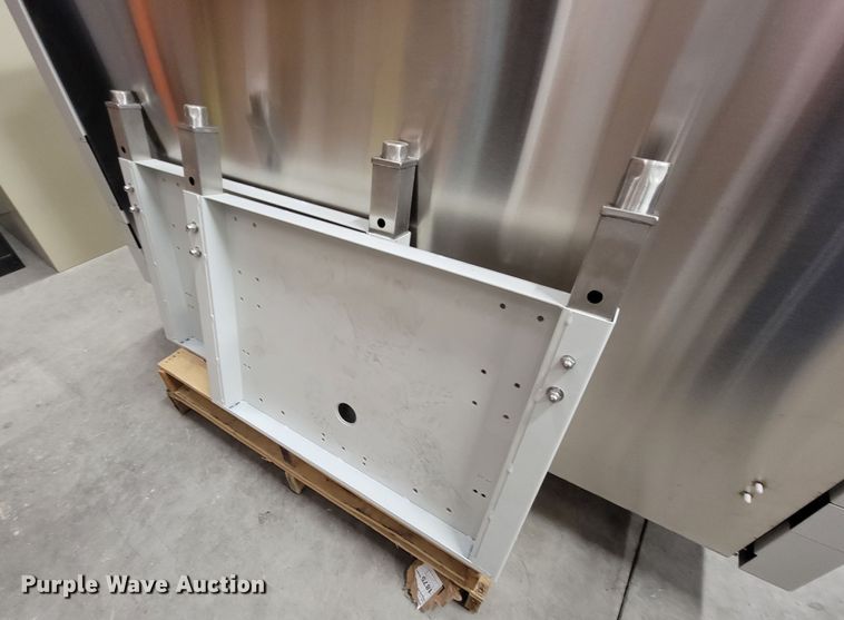 image for item LV9383 Nuaire NU-565-600  biological safety cabinet