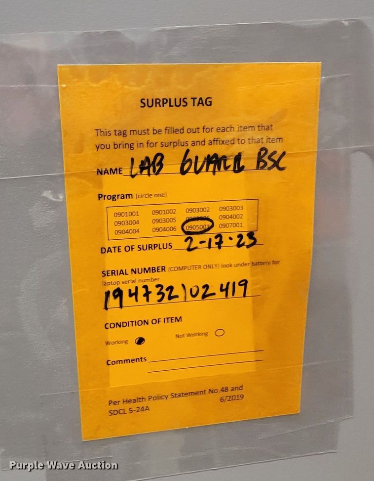 image for item LV9383 Nuaire NU-565-600  biological safety cabinet