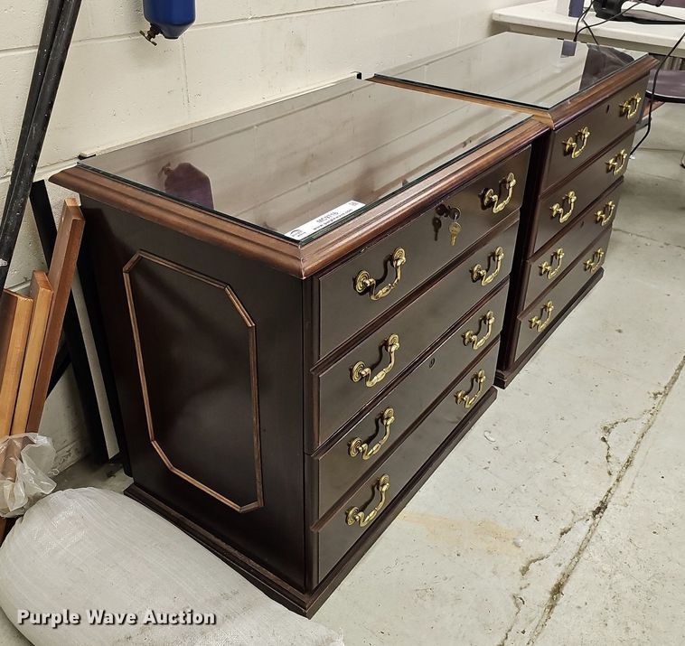 image for item MC9718 Office furniture