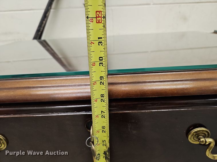 image for item MC9718 Office furniture