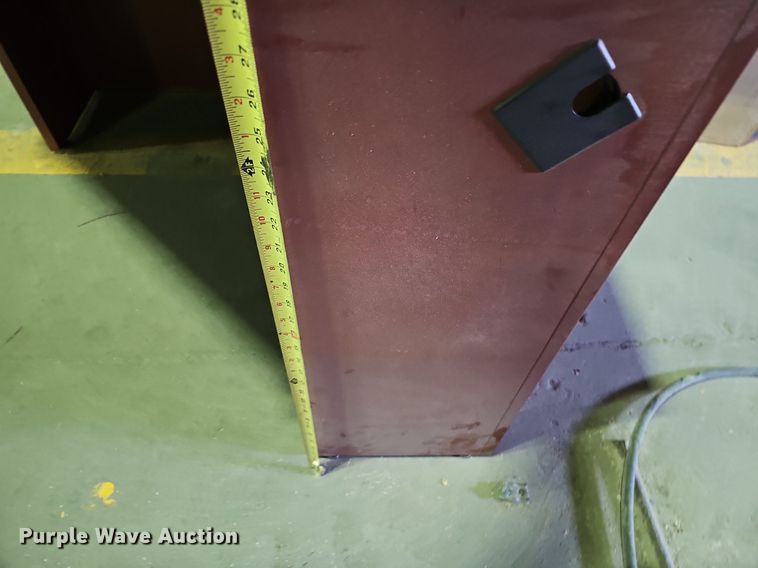 image for item MC9718 Office furniture