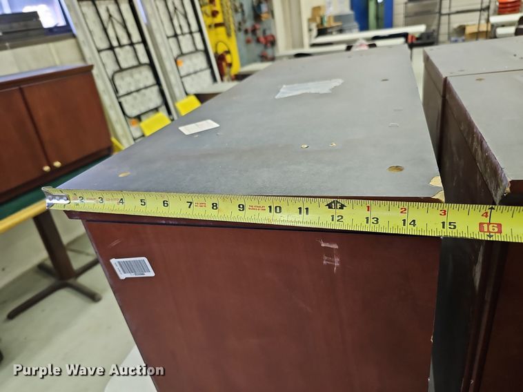 image for item MC9718 Office furniture