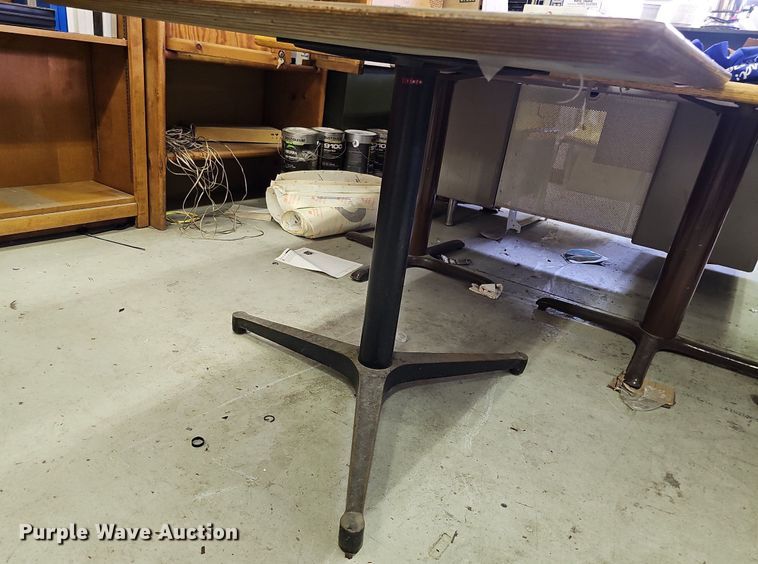 image for item MC9718 Office furniture