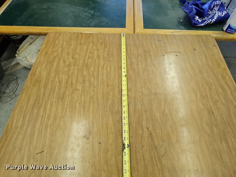 image for item MC9718 Office furniture