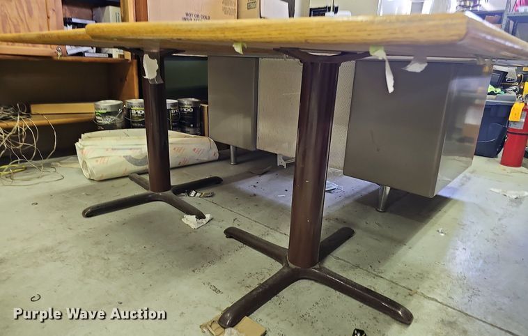 image for item MC9718 Office furniture