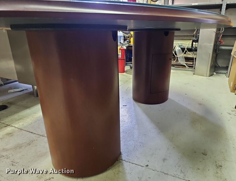 image for item MC9718 Office furniture