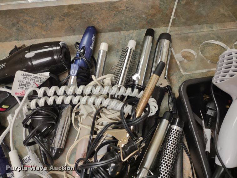 image for item MD9369 Salon equipment