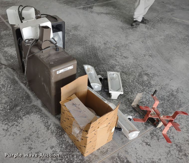 image for item MD9473 (10) lights