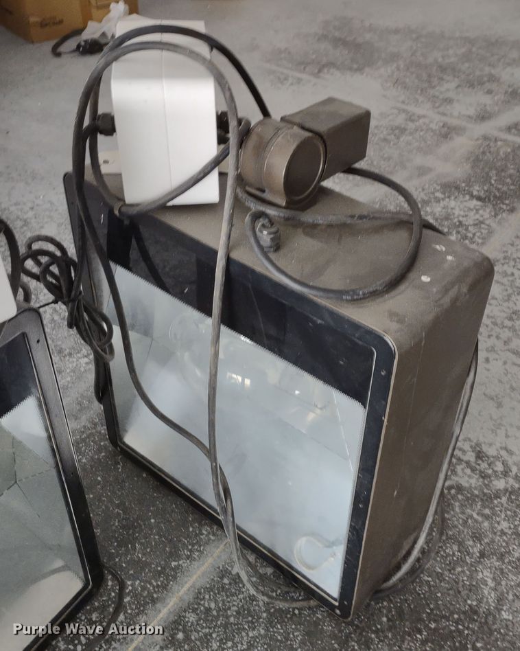 image for item MD9473 (10) lights