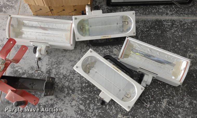 image for item MD9473 (10) lights